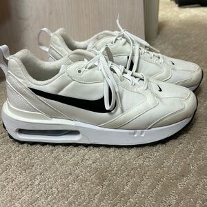 Nike Air Max Dawn Sneaker